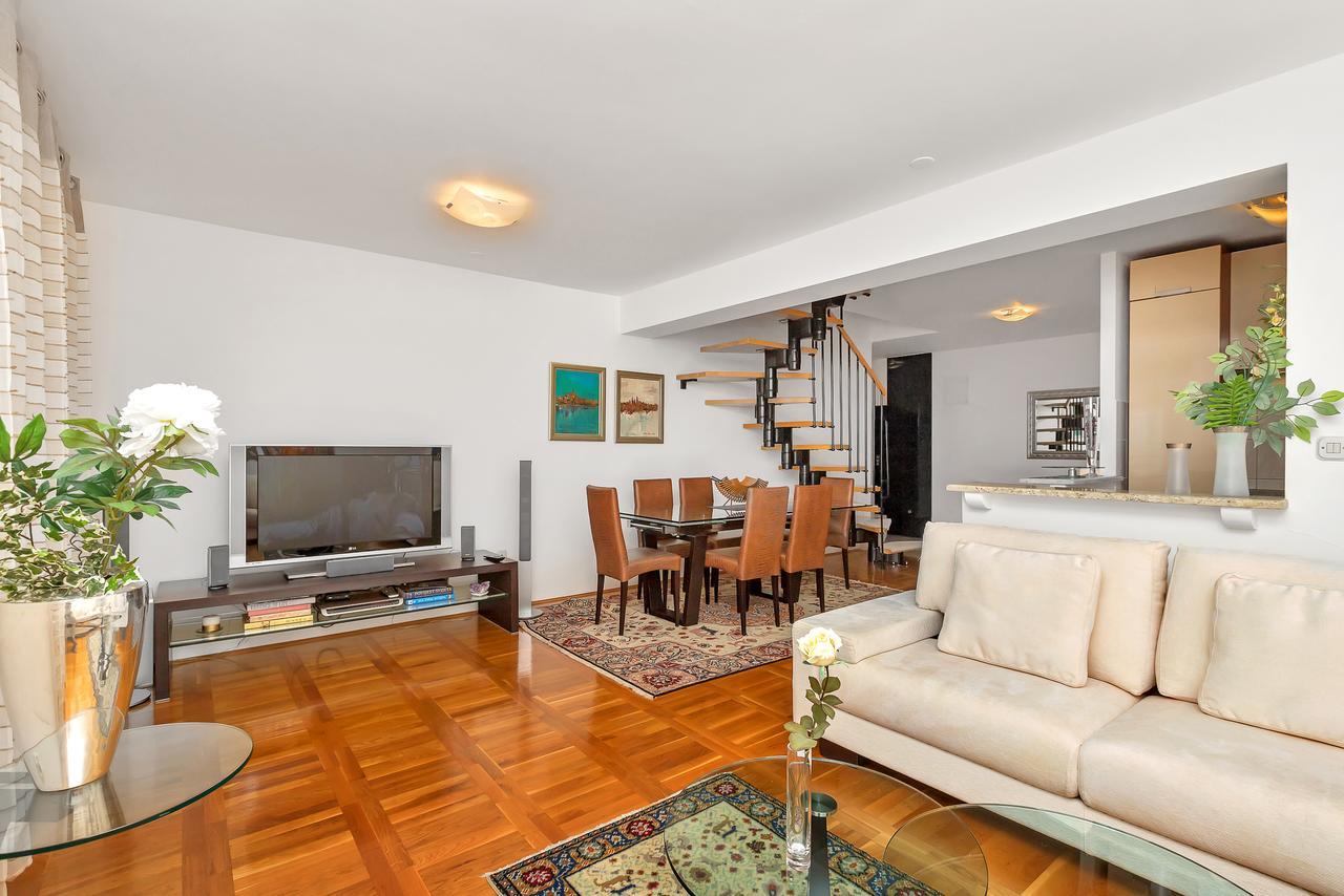 Apartment Manhattan Makarska Exterior photo